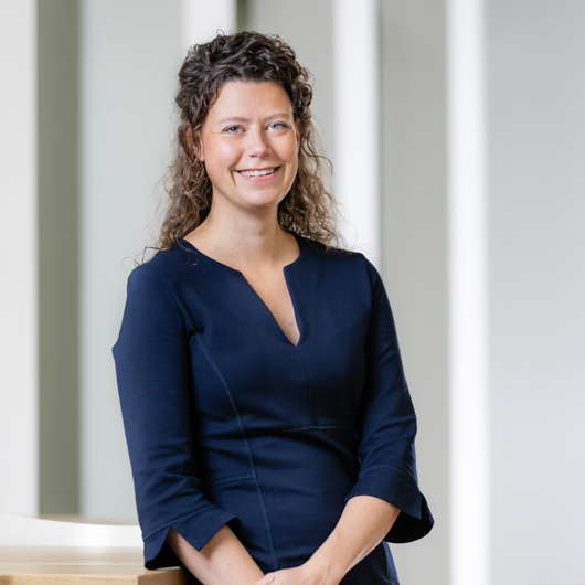 Uw aanspreekpunt mr. E.E. (Elzelou) Grit